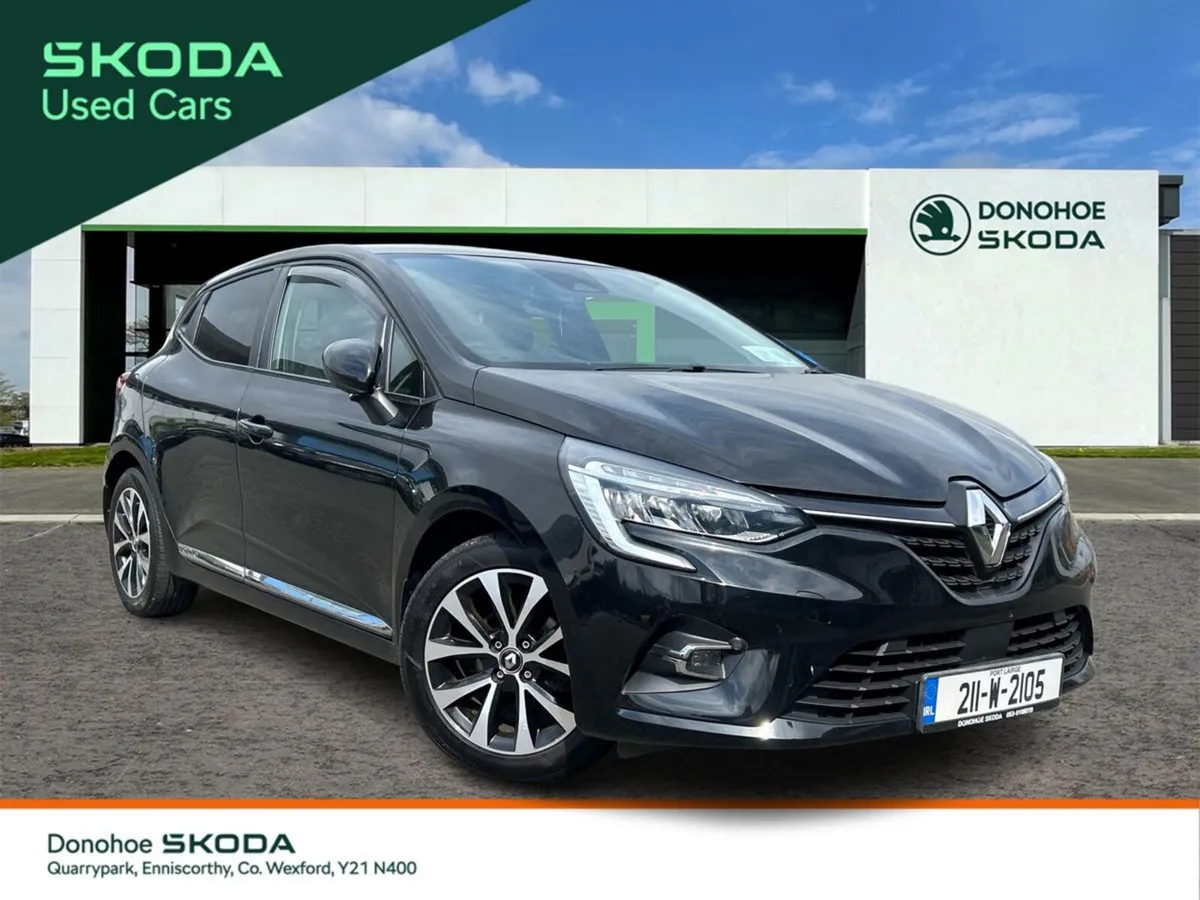 Renault Clio Iconic TCe 100 MY19 - SUMMER SALE NOW - Image 1