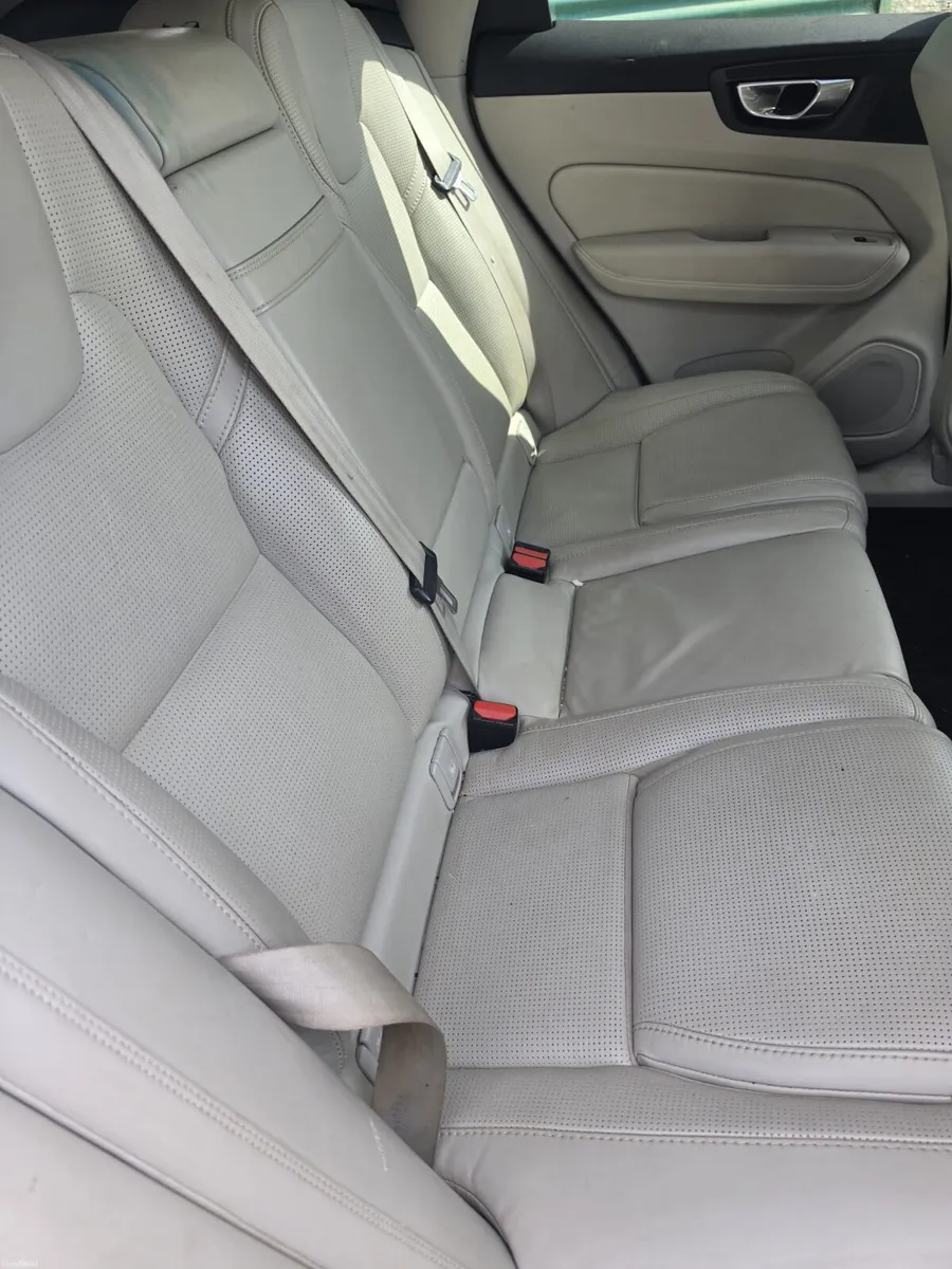 ~Volvo XC60~ 2020~INSCRIPTION  AUTO~ - Image 3