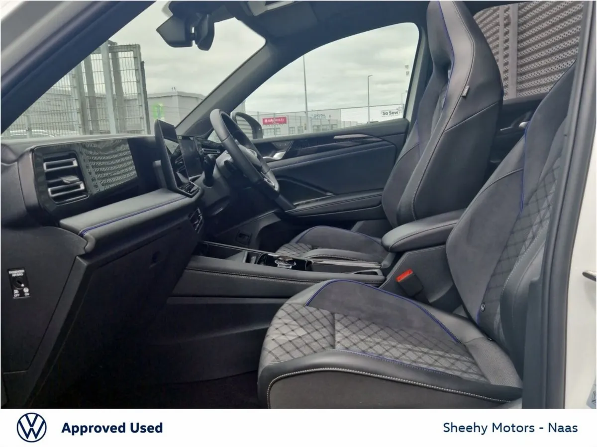 Volkswagen Tiguan R-Line 75 2.0TDI DSG - Image 4