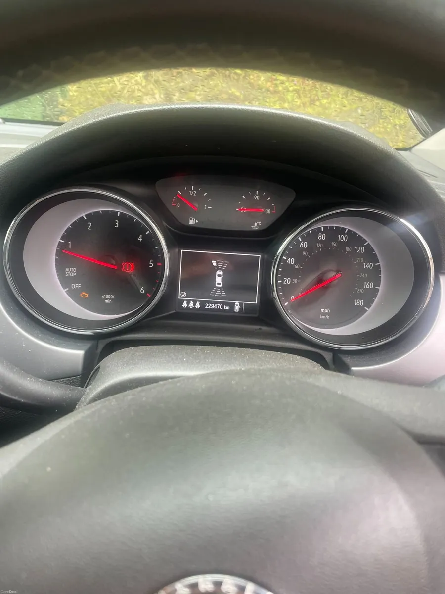 Vauxhall Astra 2018 - Image 3
