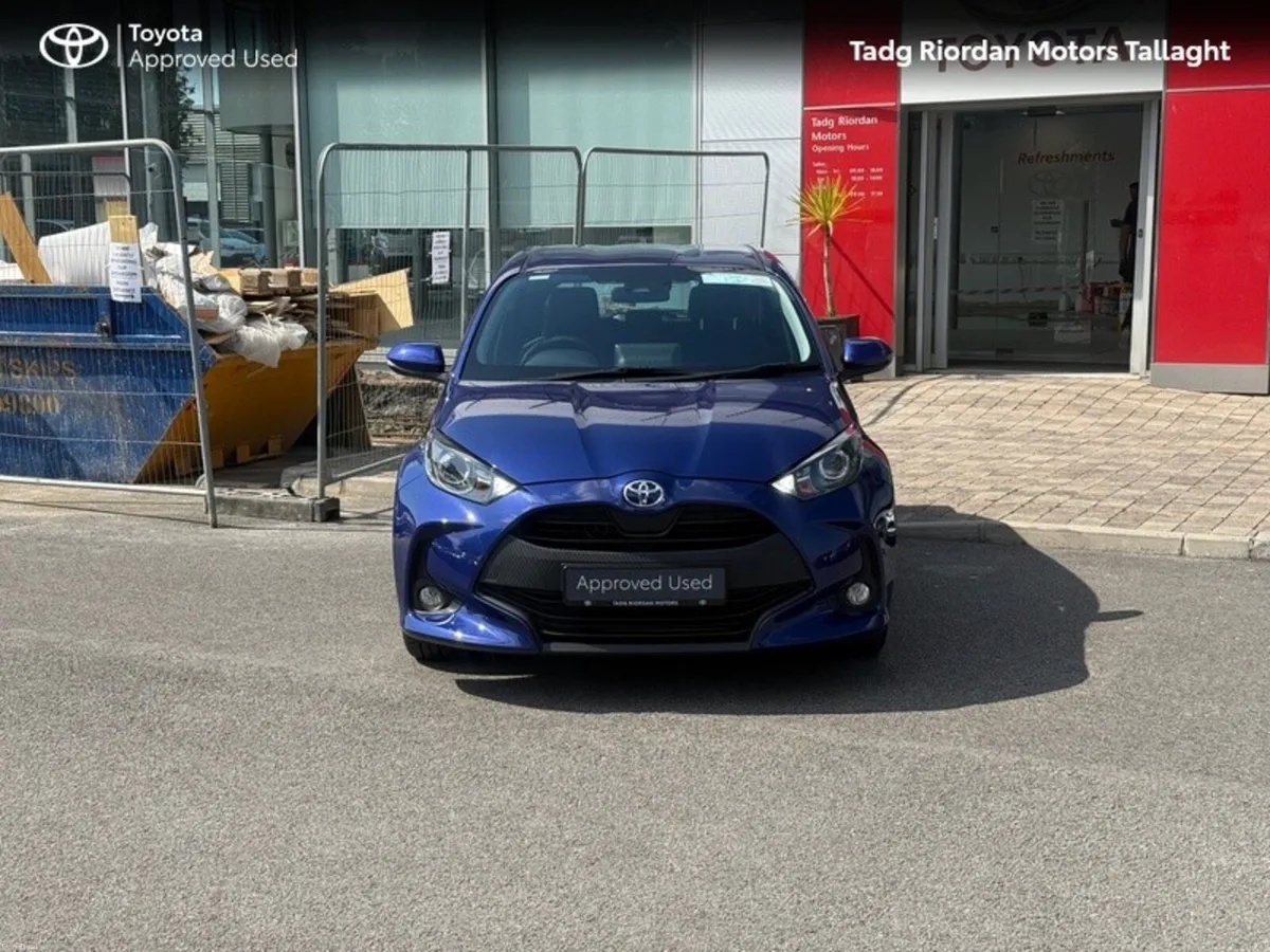 Toyota Yaris YARIS 1.0 LUNA - Image 4