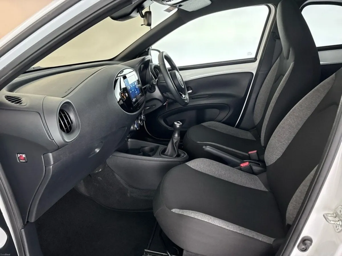 Toyota Aygo X AYGO X PULSE - Image 6
