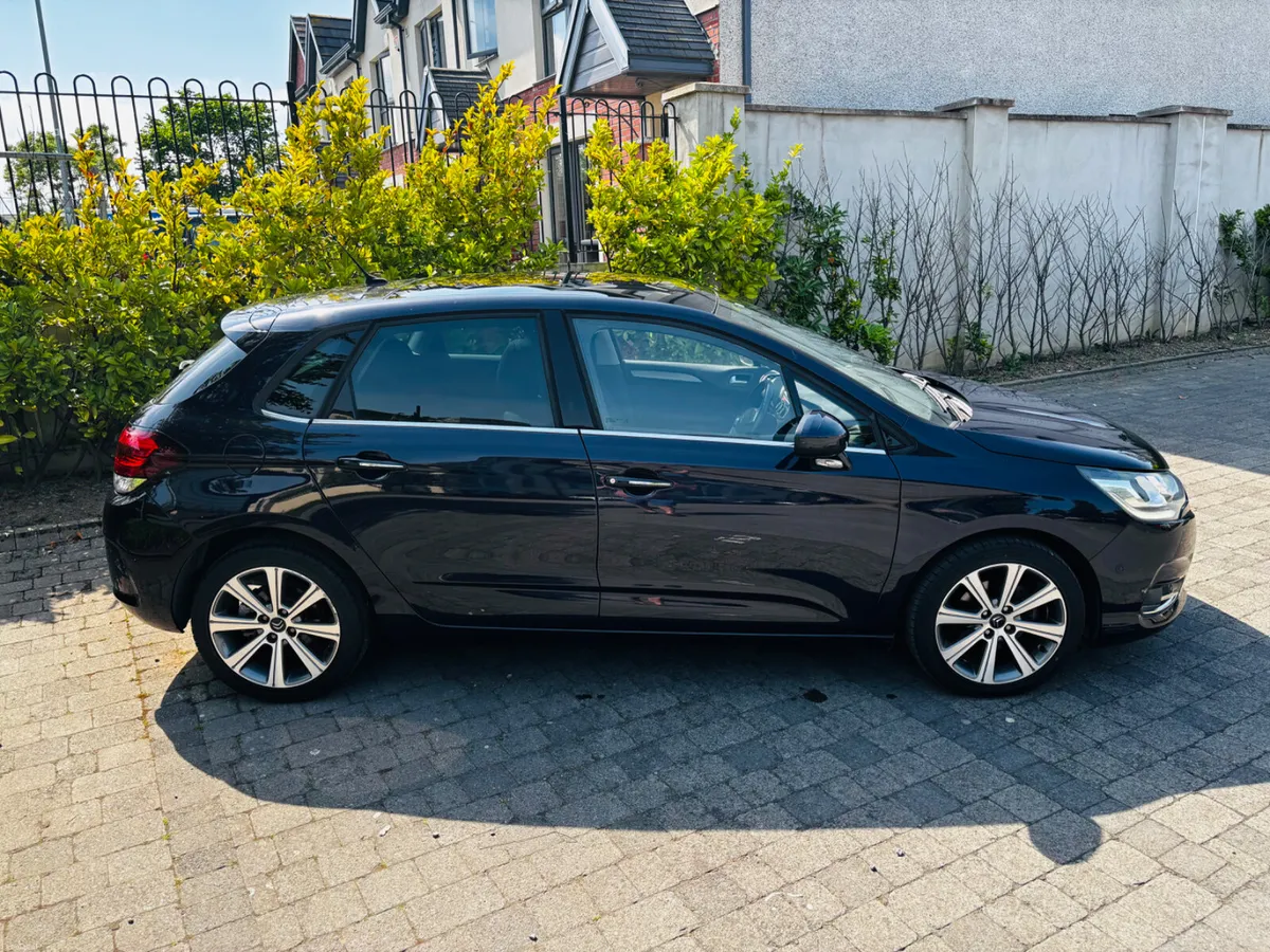2016 CITROEN C4 1.2 AUTOMATIC LOW MILES HIGH SPEC - Image 5