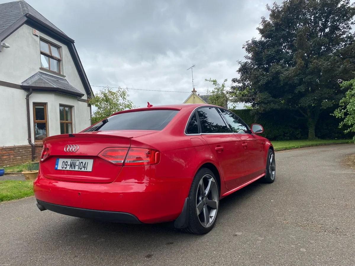 Audi A4 - Image 2