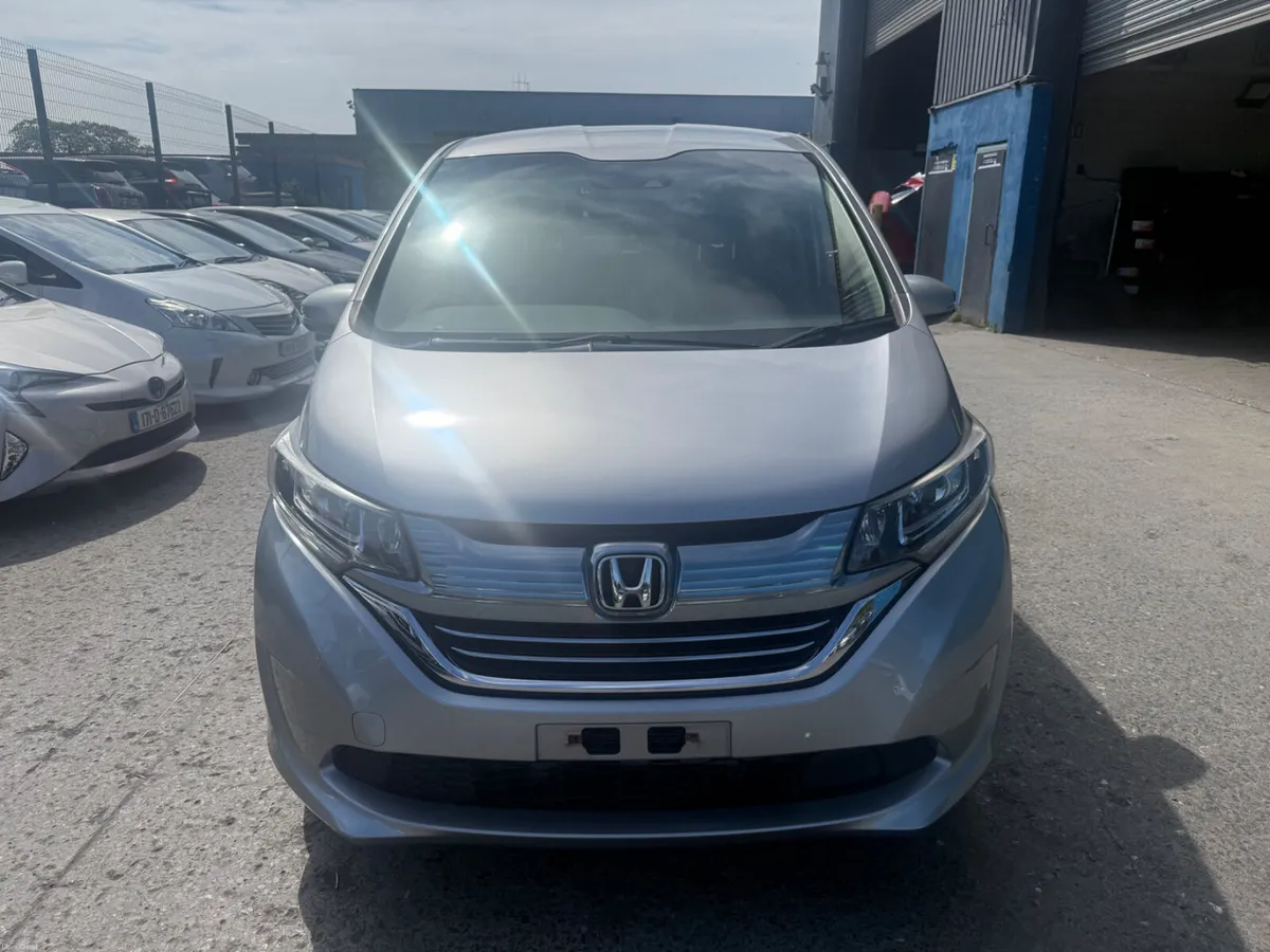 2017 Honda Freed Hybrid Automatic 6 Seater - Image 2
