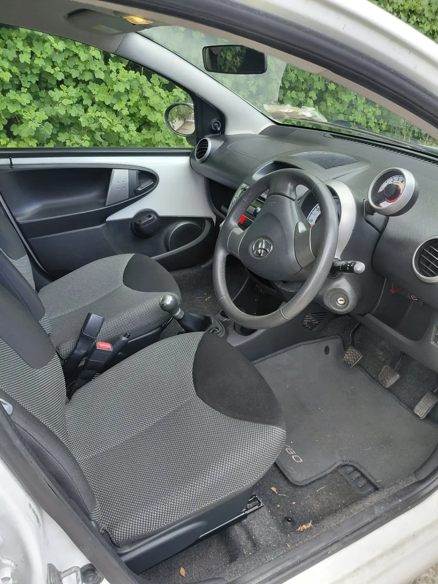 Toyota Aygo 2013 - Image 4