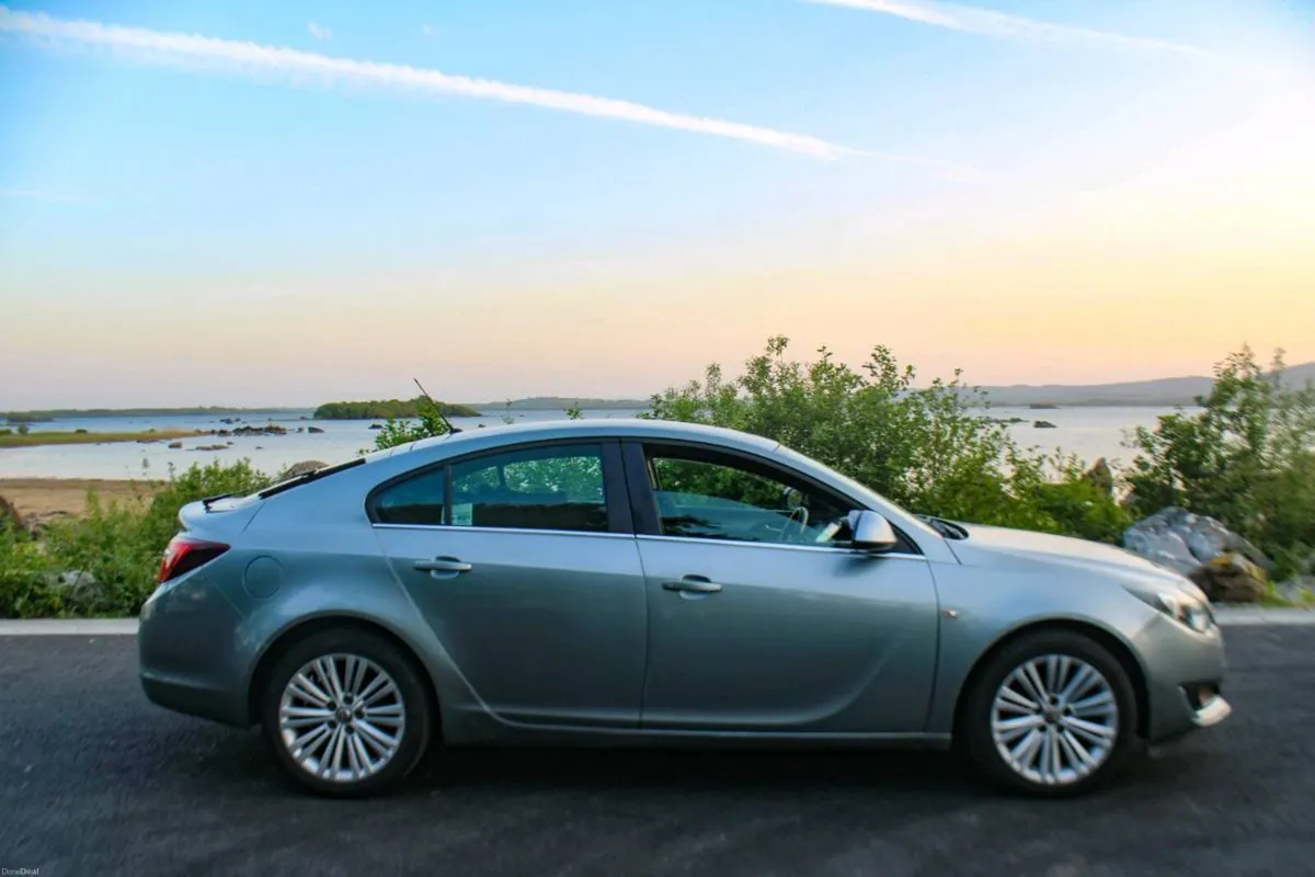 132 Vauxhall Insignia *Nct+tax* - Image 3