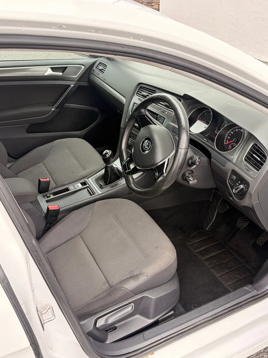 Volkswagen Golf -131- - Image 5