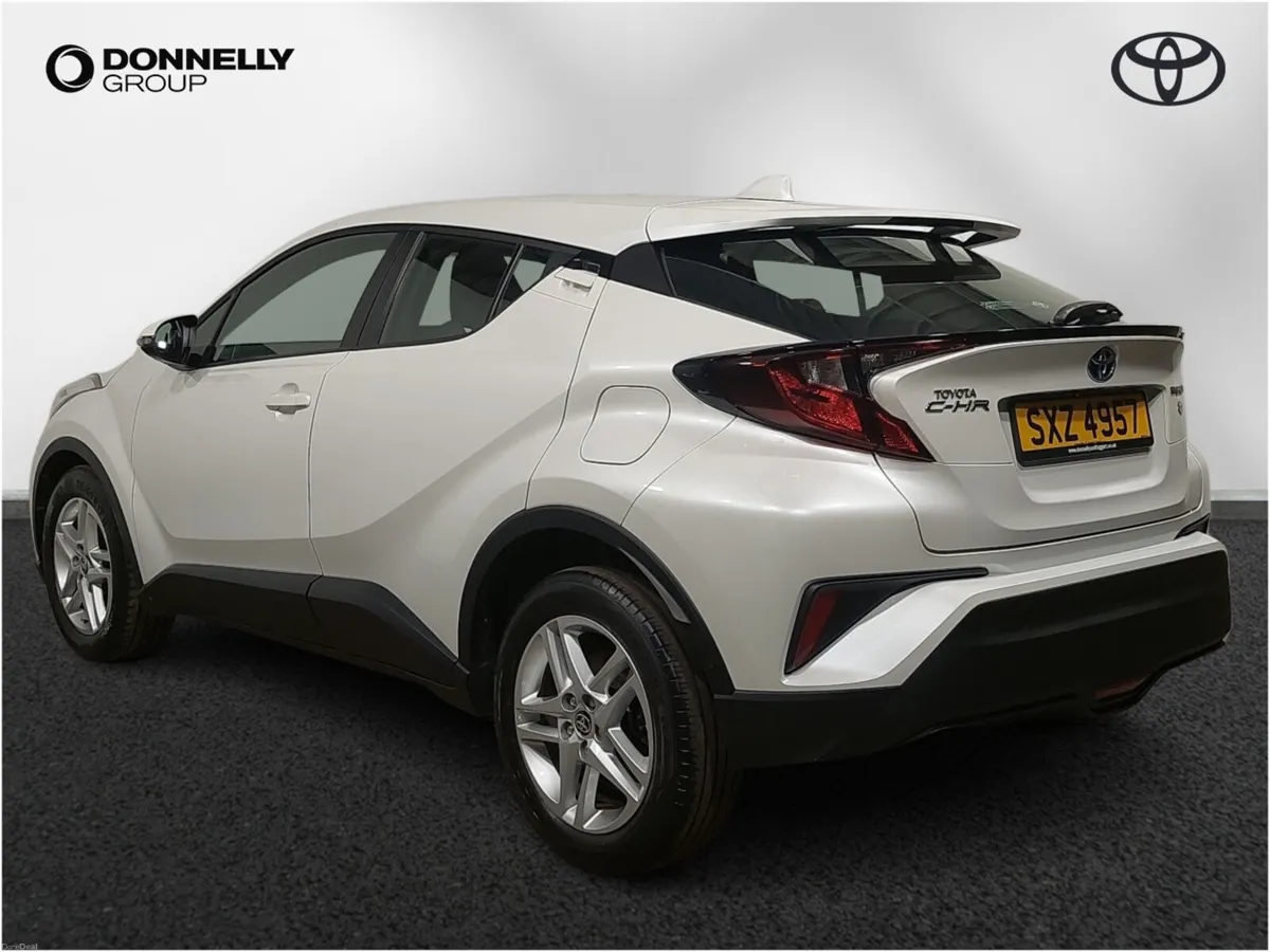 Toyota C-HR C-Hr Hatchback Icon - Image 2