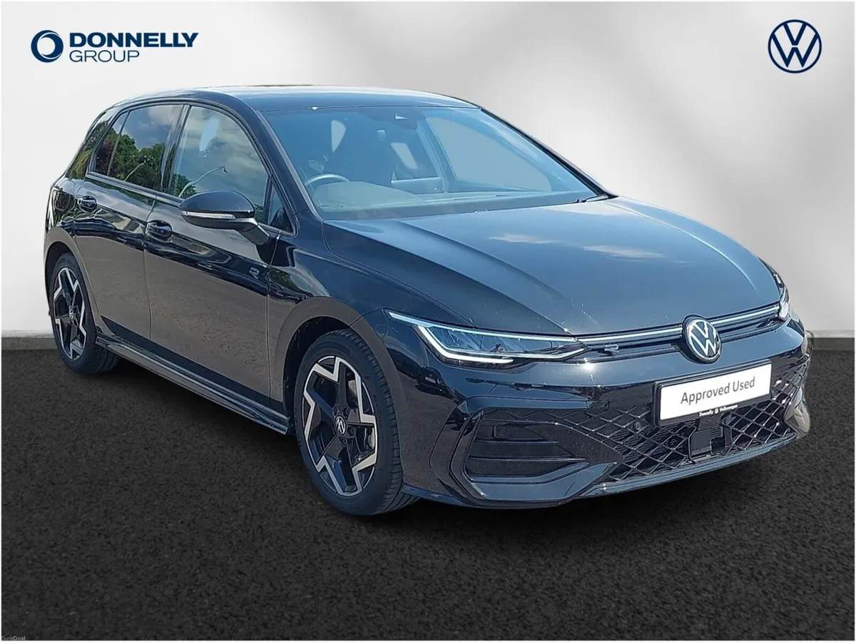 Volkswagen Golf Diesel Hatchback R-Line - Image 1