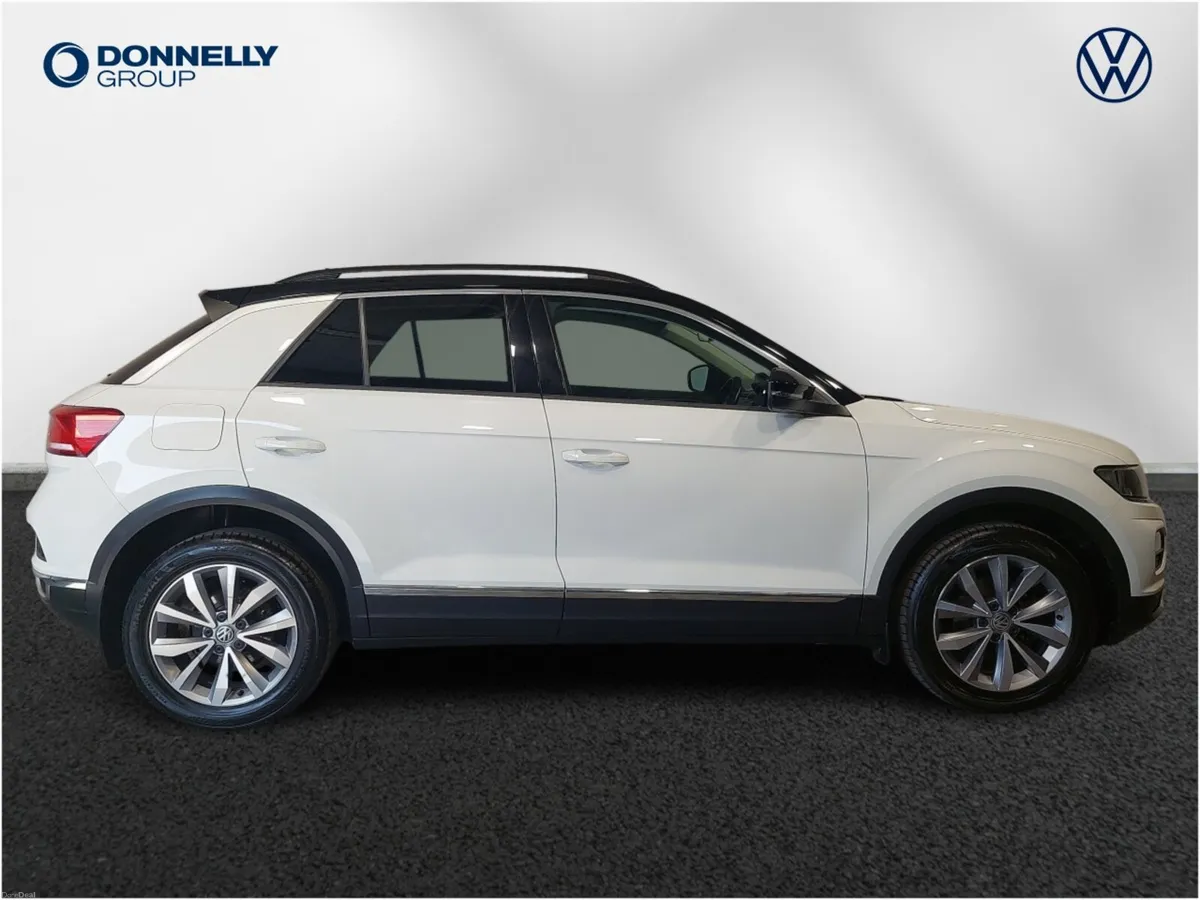Volkswagen T-roc Hatchback Design - Image 4
