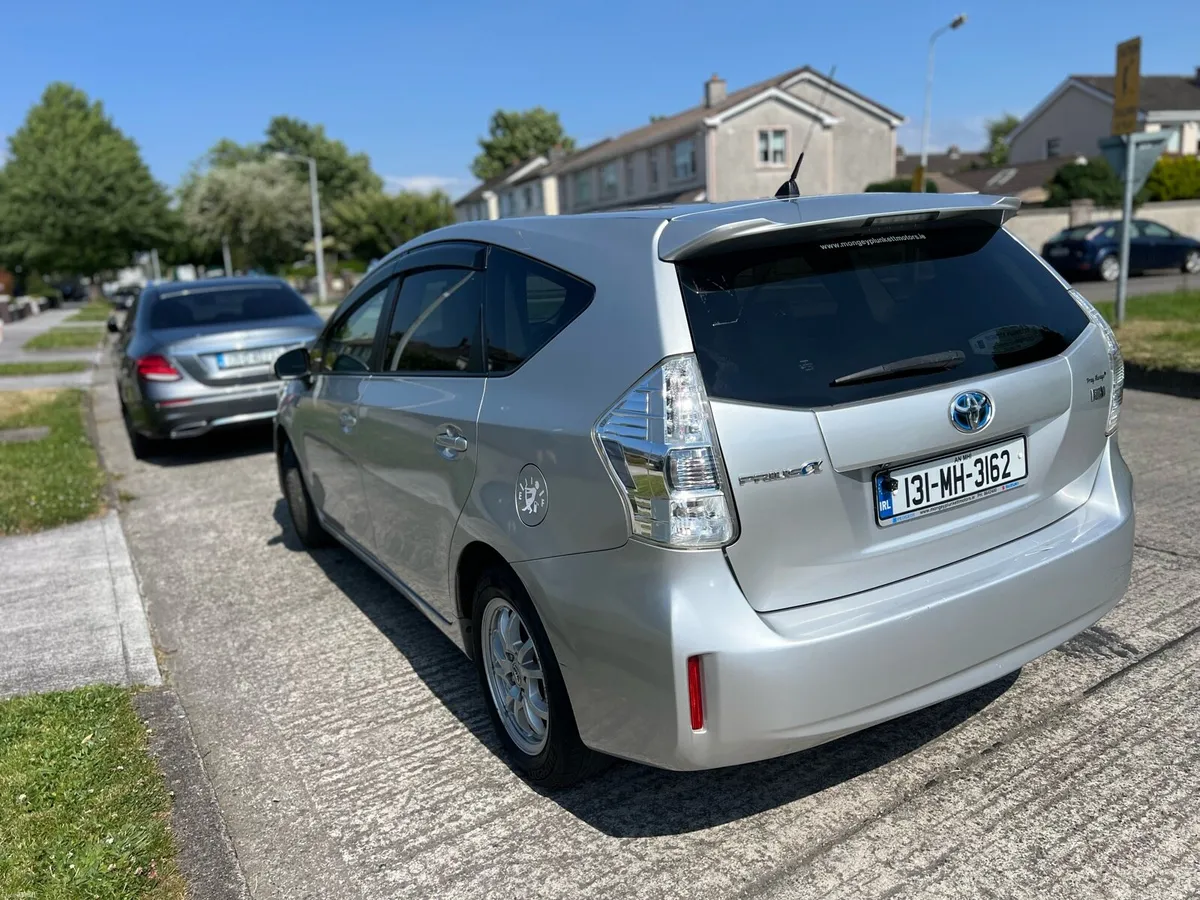 Toyota Prius 1.8 hybrid - Image 3