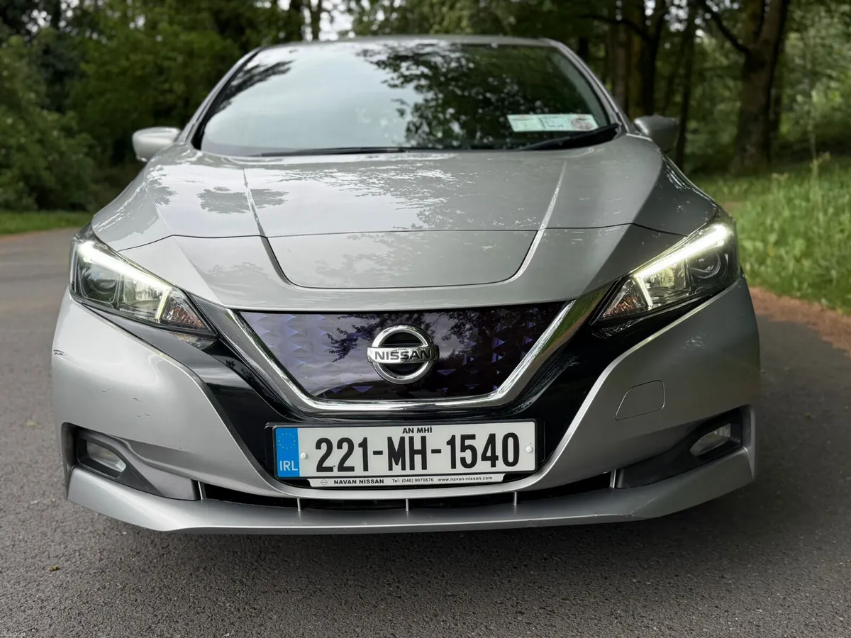 2022 Nissan Leaf 40kwh - Image 2