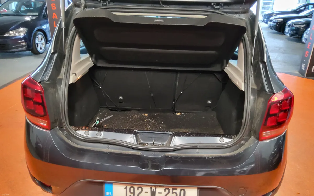 Dacia Sandero Stepway 2019 - Image 3