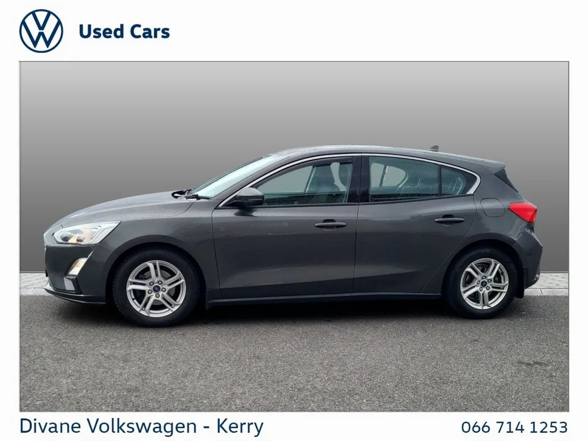 Ford Focus ZETEC 1.0 PETROL 125BHP - Image 6