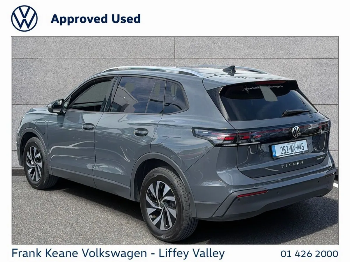 Volkswagen Tiguan MASSIVE SPEC 1.5 PHEV DSG 204HP - Image 3