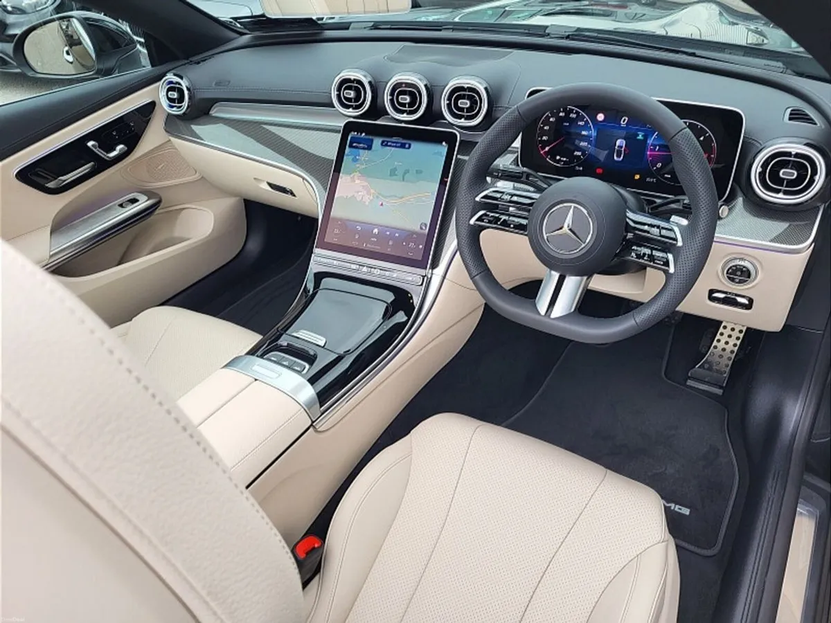Mercedes-Benz CLE CLE220d COUPE CABRIOLET AMG LINE - Image 2
