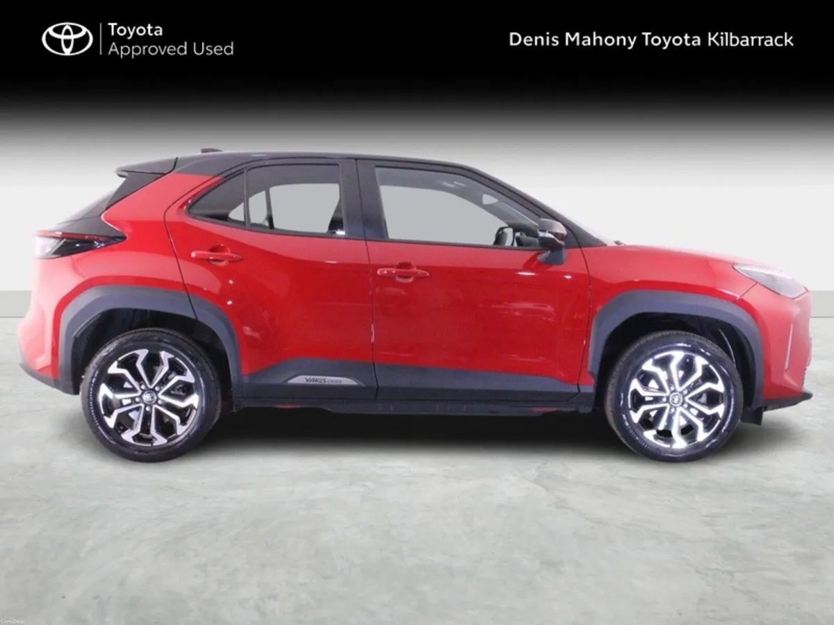Toyota Yaris Cross LUNA SPORT - Image 3