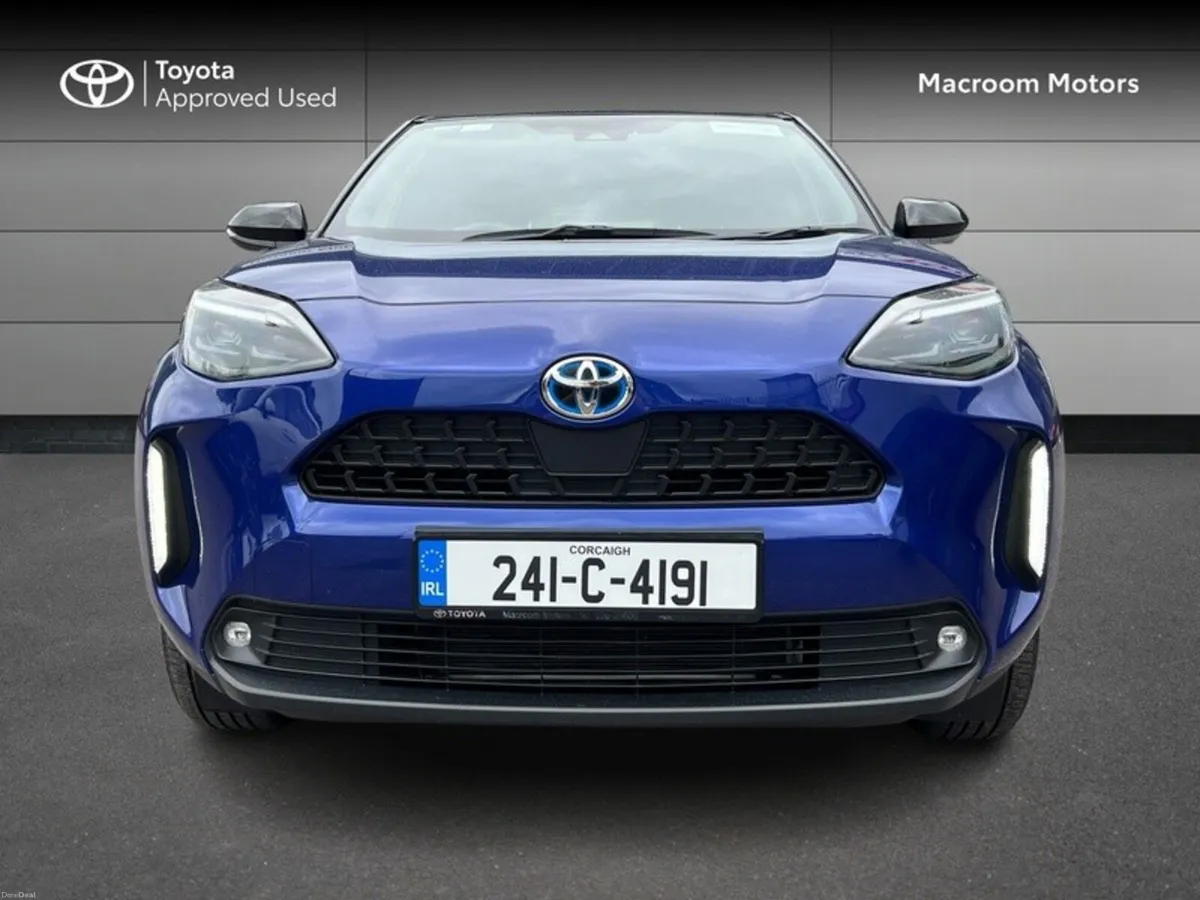 Toyota Yaris Cross USED CAR SALE!! CROSS LUNA SPOR - Image 5