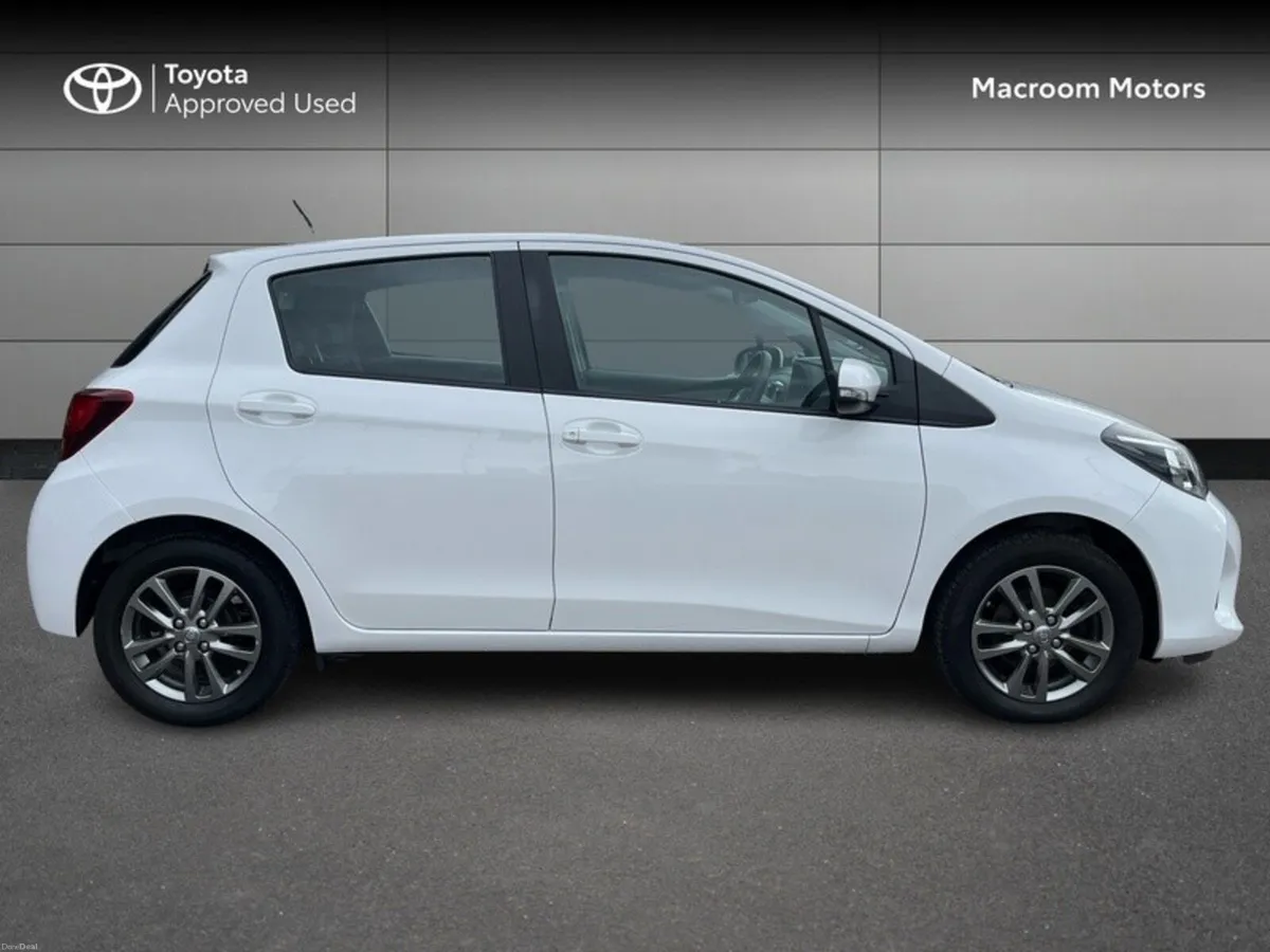 Toyota Yaris USED CAR SALE!! YARIS 1.0 5DR LUNA - Image 3
