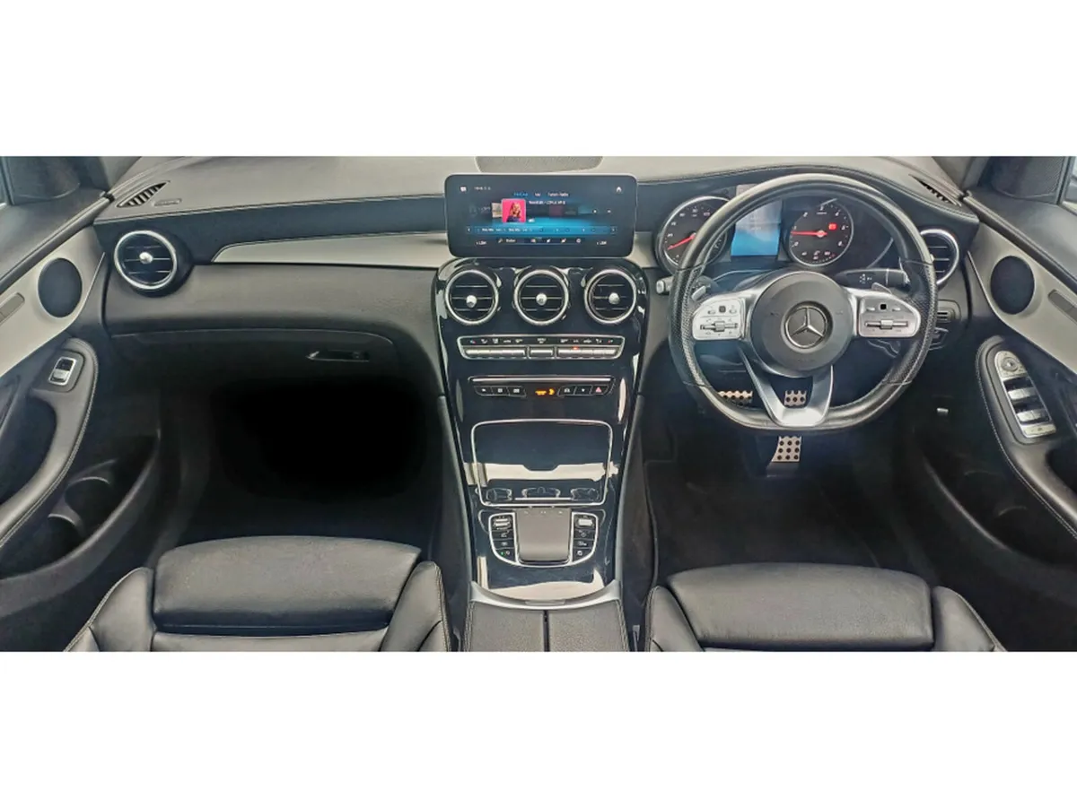 Mercedes-Benz GLC GLC 220d 4MATIC AMG LINE - Image 5