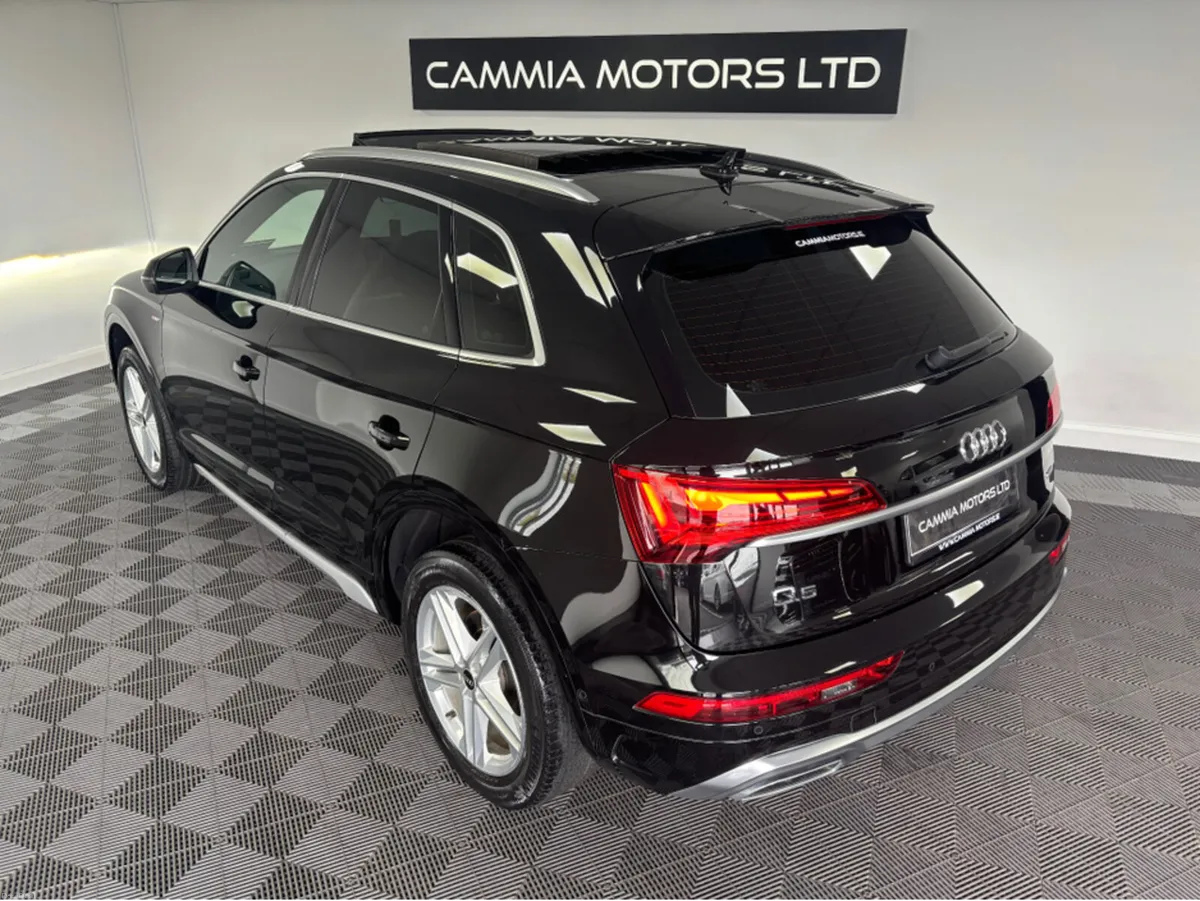 Audi Q5 *AUDI Q5* *S-LINE* *AUTOMATIC* *DIGITAL DA - Image 2
