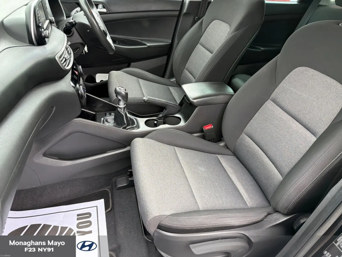 Hyundai Tucson COMFORT PLUS 1.6 DIESEL 5DR - Image 4