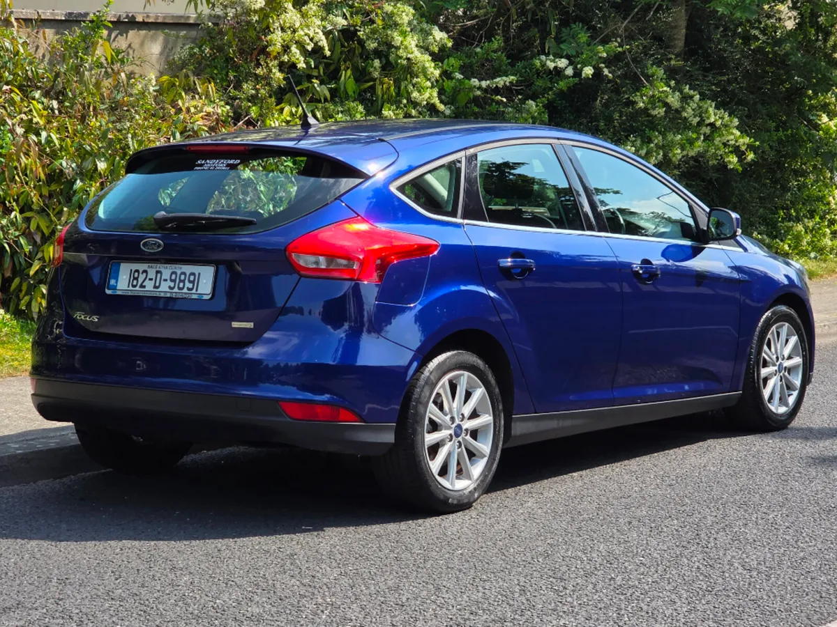 Ford Focus Titanium 1.0 125PS 6SPD 4DR - Image 4