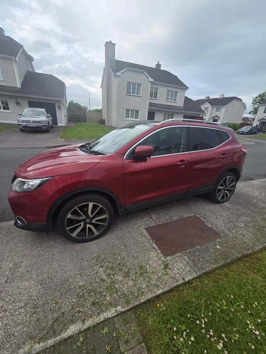 Nissan Qashqai 2016 full option - Image 4
