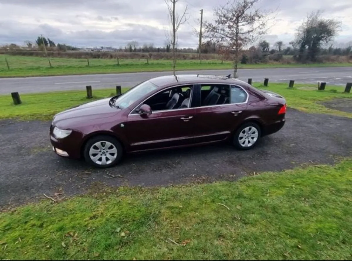 SKODA SUPERB 1.6TDI NCT 5/27 TAX 3/27 - Image 3