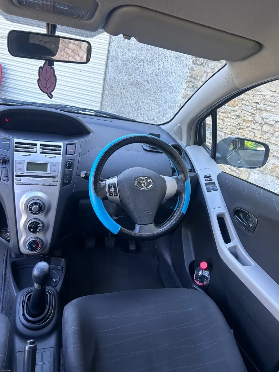Toyota Yaris 2006 - Image 4