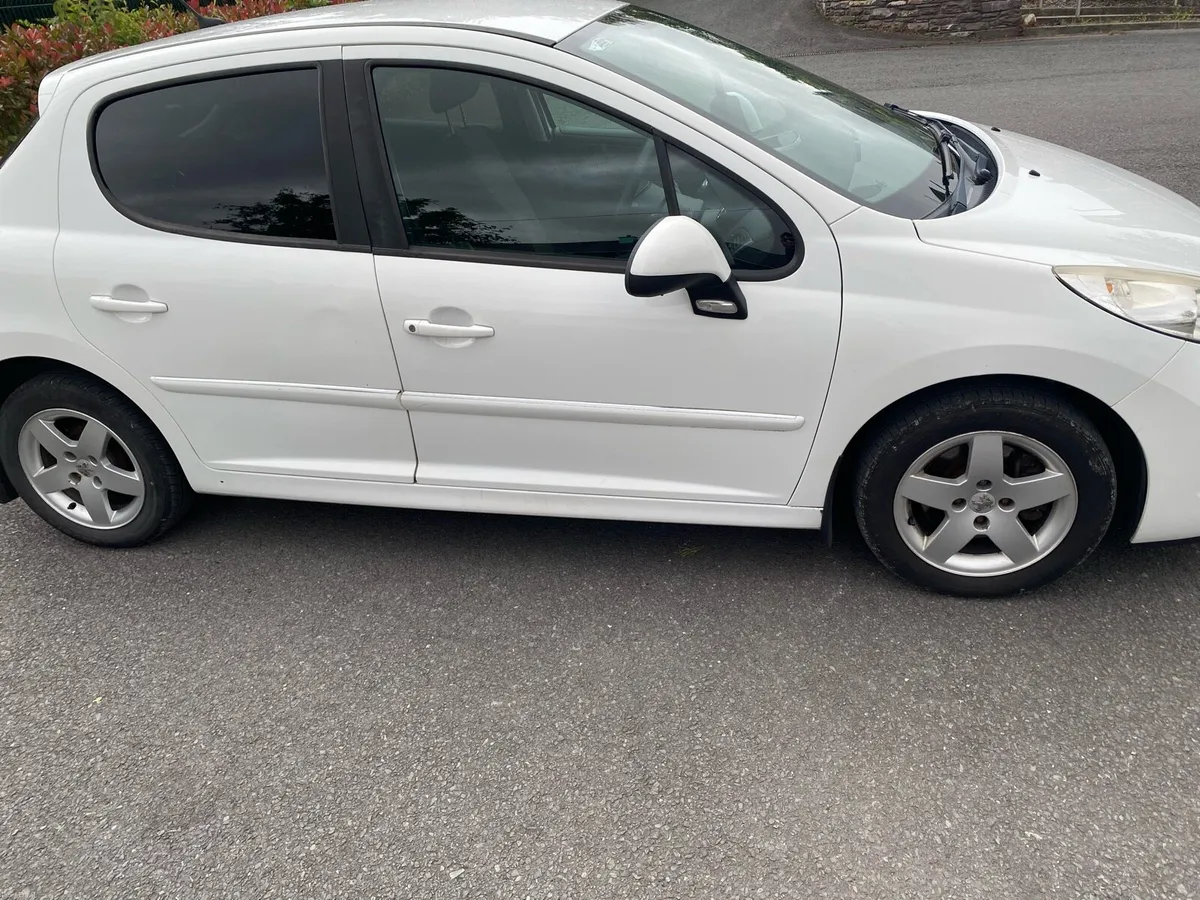 Peugeot 207 2010 90k miles - Image 3