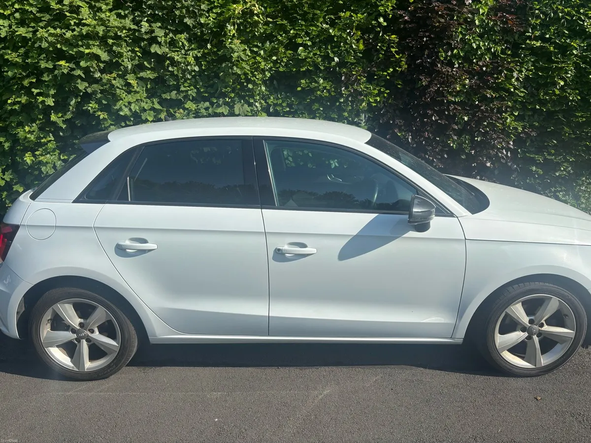 Audi a1 2016 56k kms - Image 3
