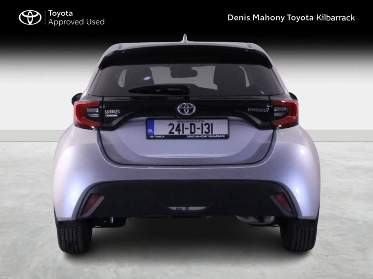 Toyota Yaris HYBRID L/SPORT - Image 4