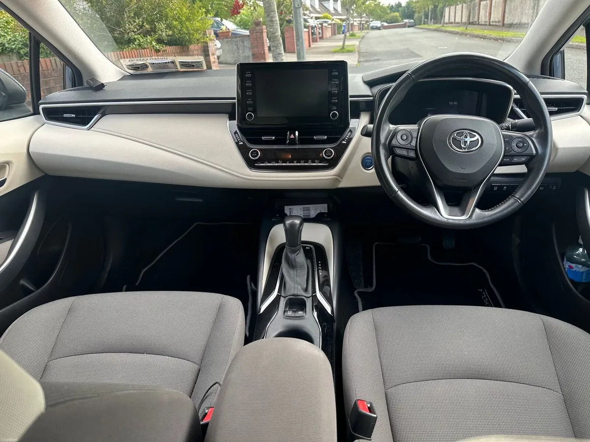 Toyota Corolla 2019 - Image 3