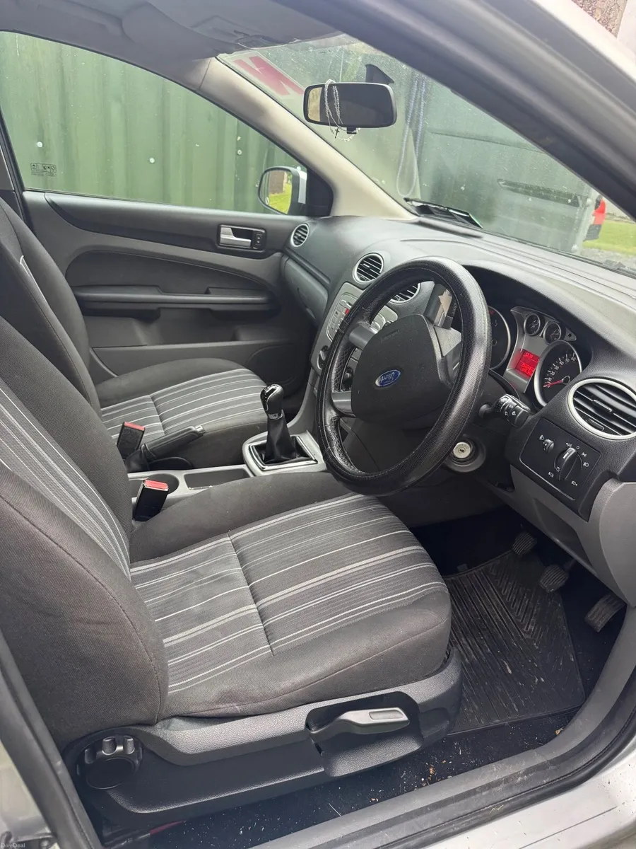 Ford Focus 2009 - Image 4
