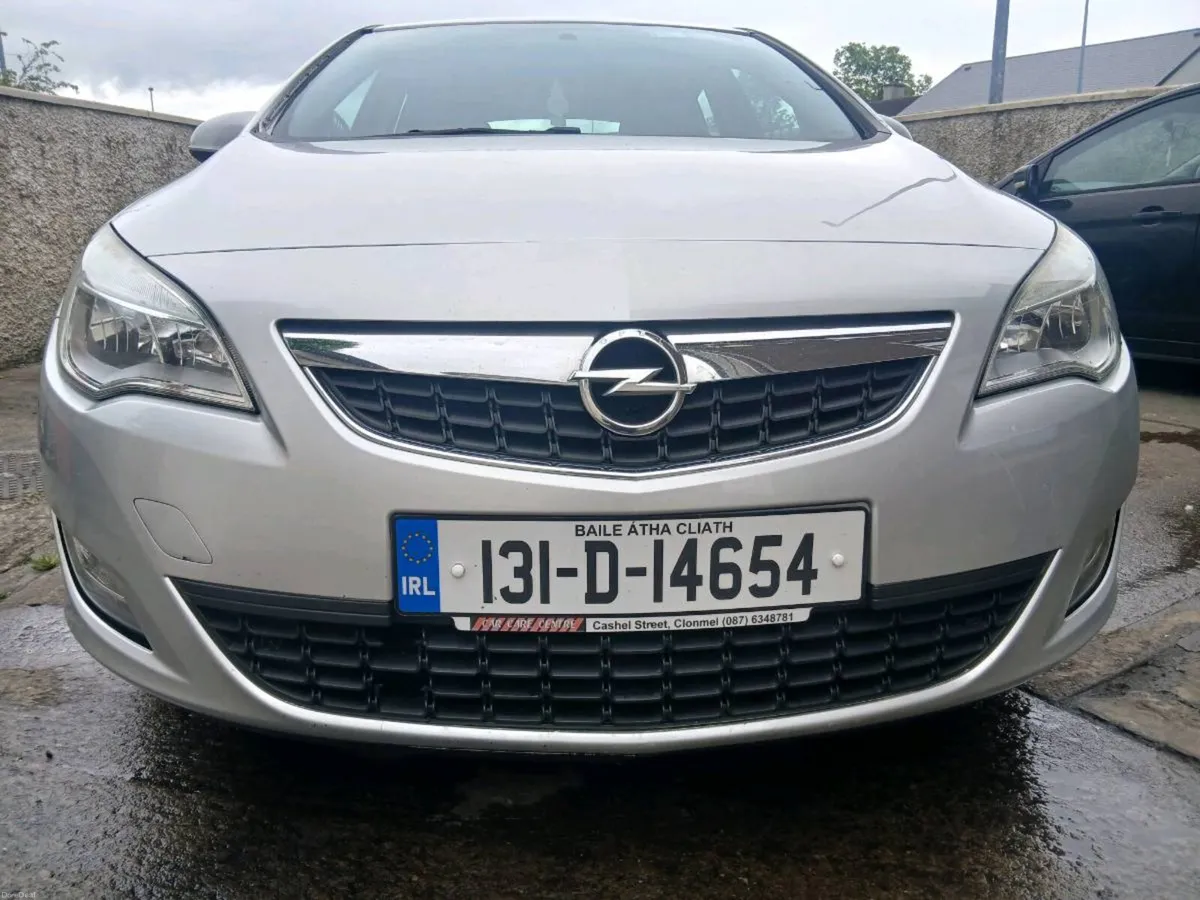 2013 Opel astra !! New nct July 2027 !! - Image 3