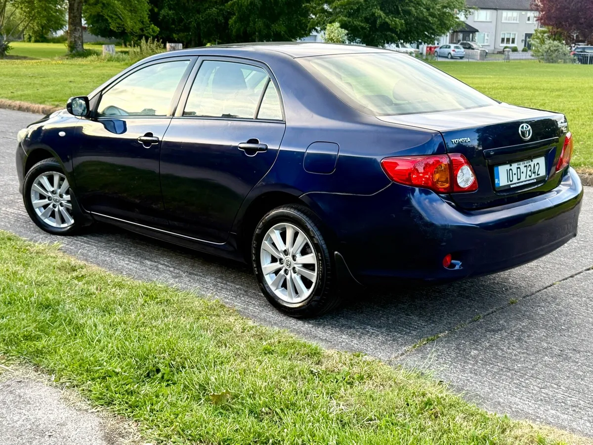 10 Corolla 1.4 VVTI Low Km Nct 6/27 - Image 3