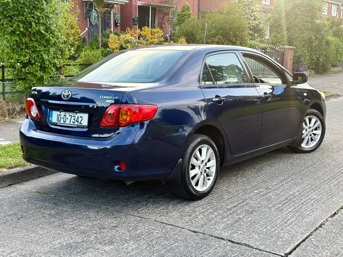 10 Corolla 1.4 VVTI Low Km Nct 6/27 - Image 4