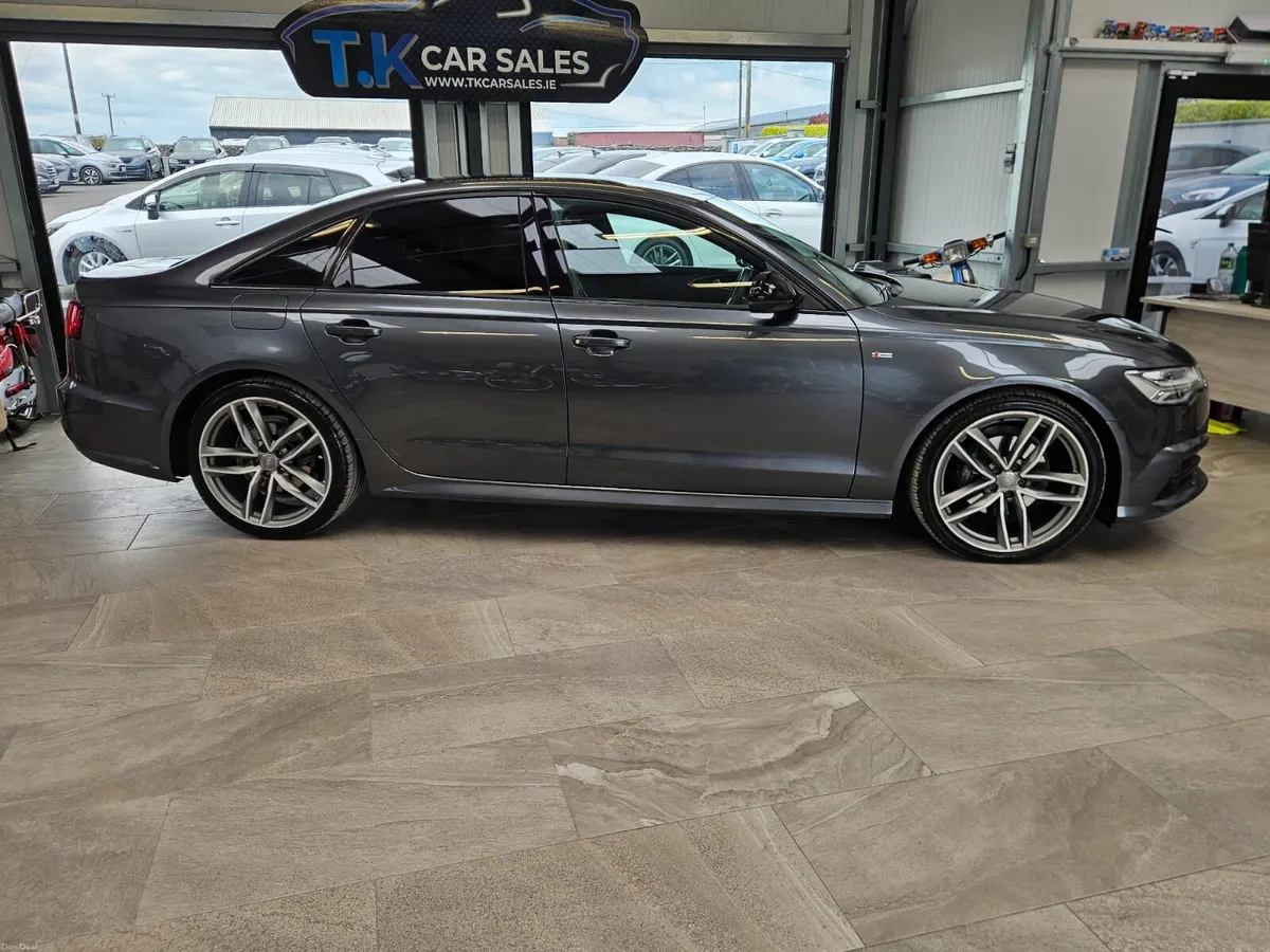 18 AUDI A6 S-LINE BLACK EDITION - Image 2