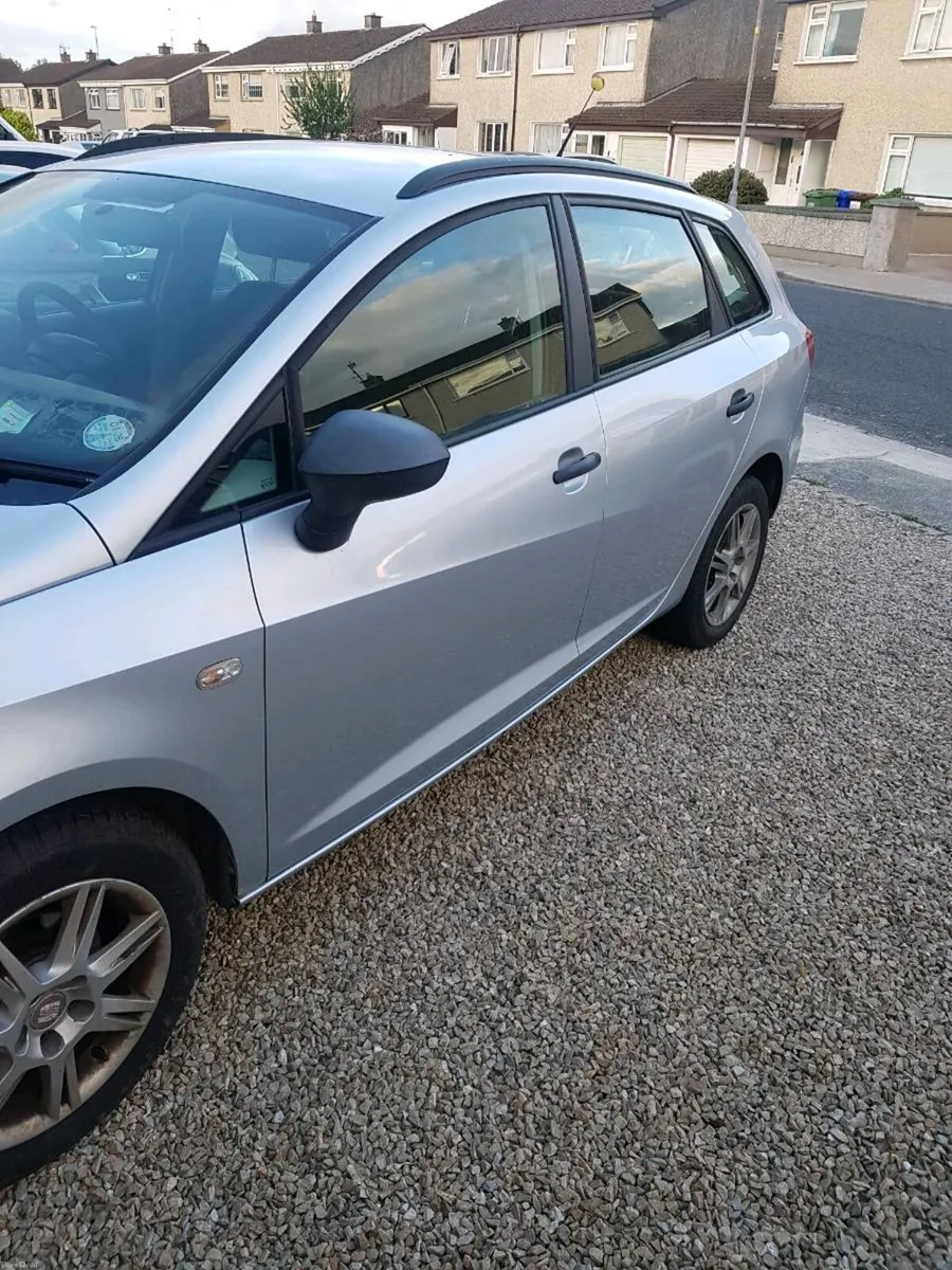 car - Image 3