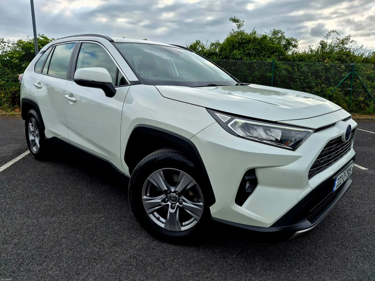 Toyota RAV4 2022 - Image 1