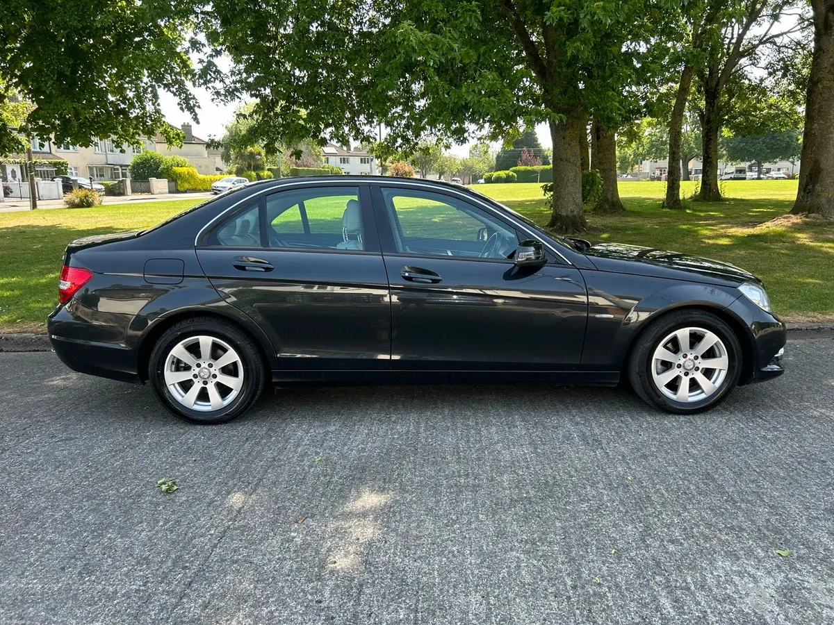 2012 Mercedes C200 CDI Auto // Low Mileage - Image 2