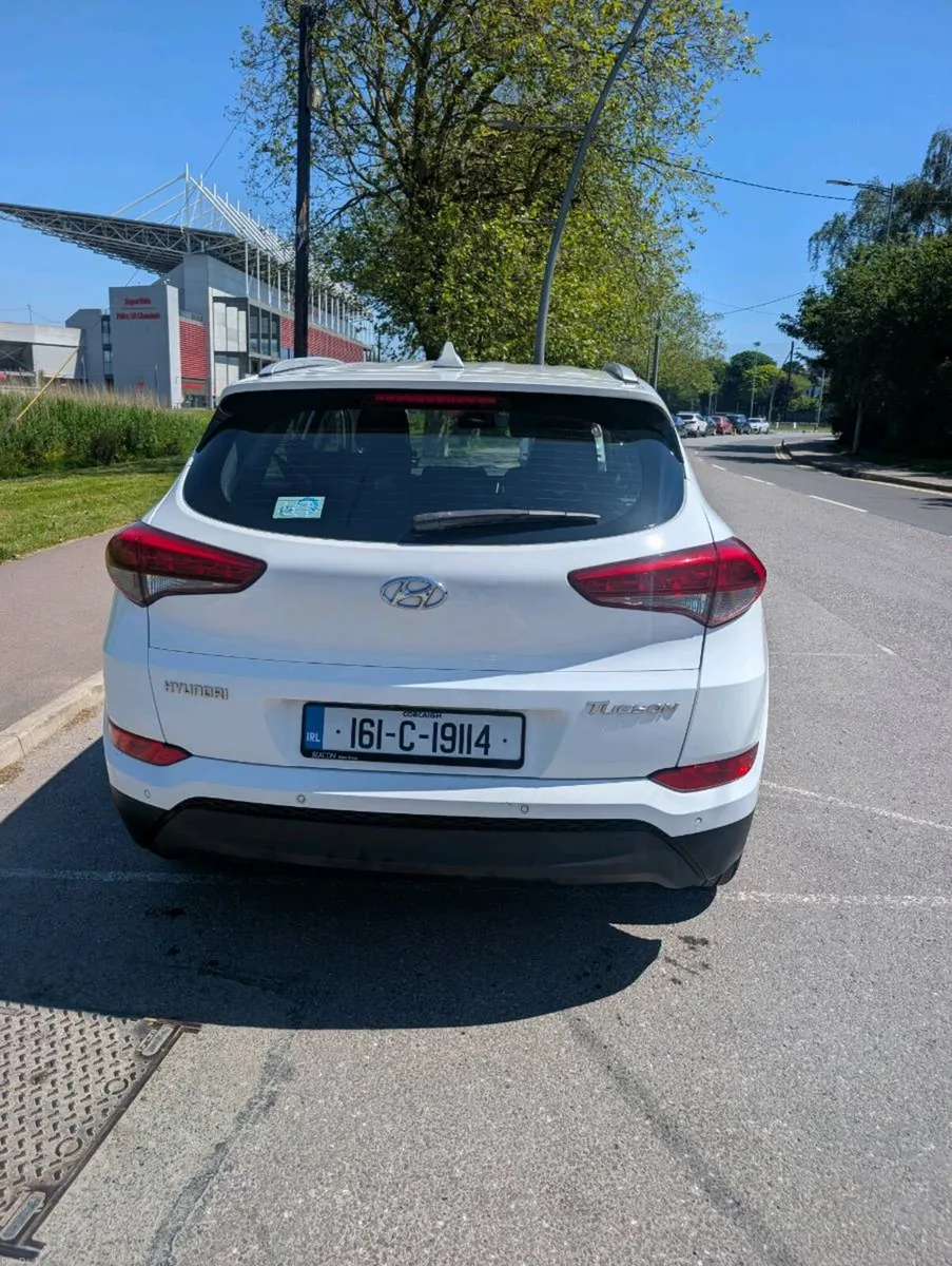 161 Hyundai Tucson - low mileage, NCT and tax - Image 2