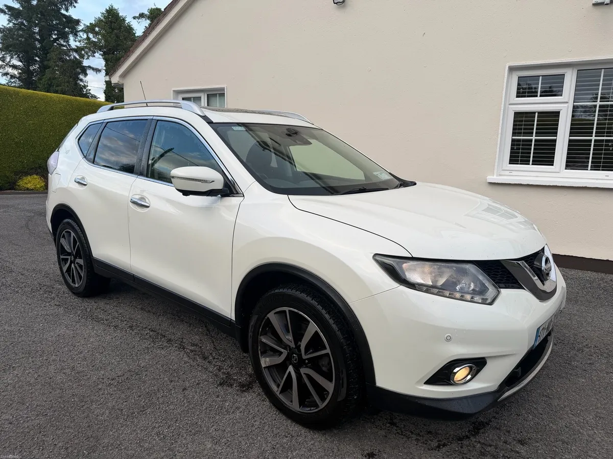 2017 Nissan X-Trail N-Vision 7 SEATER / 4WD - Image 1