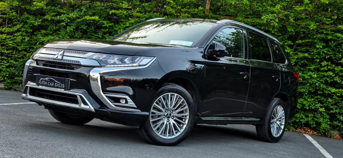 🔥 2019 Mitsubishi Outlander 2.4 PHEV Automatic 4W - Image 4