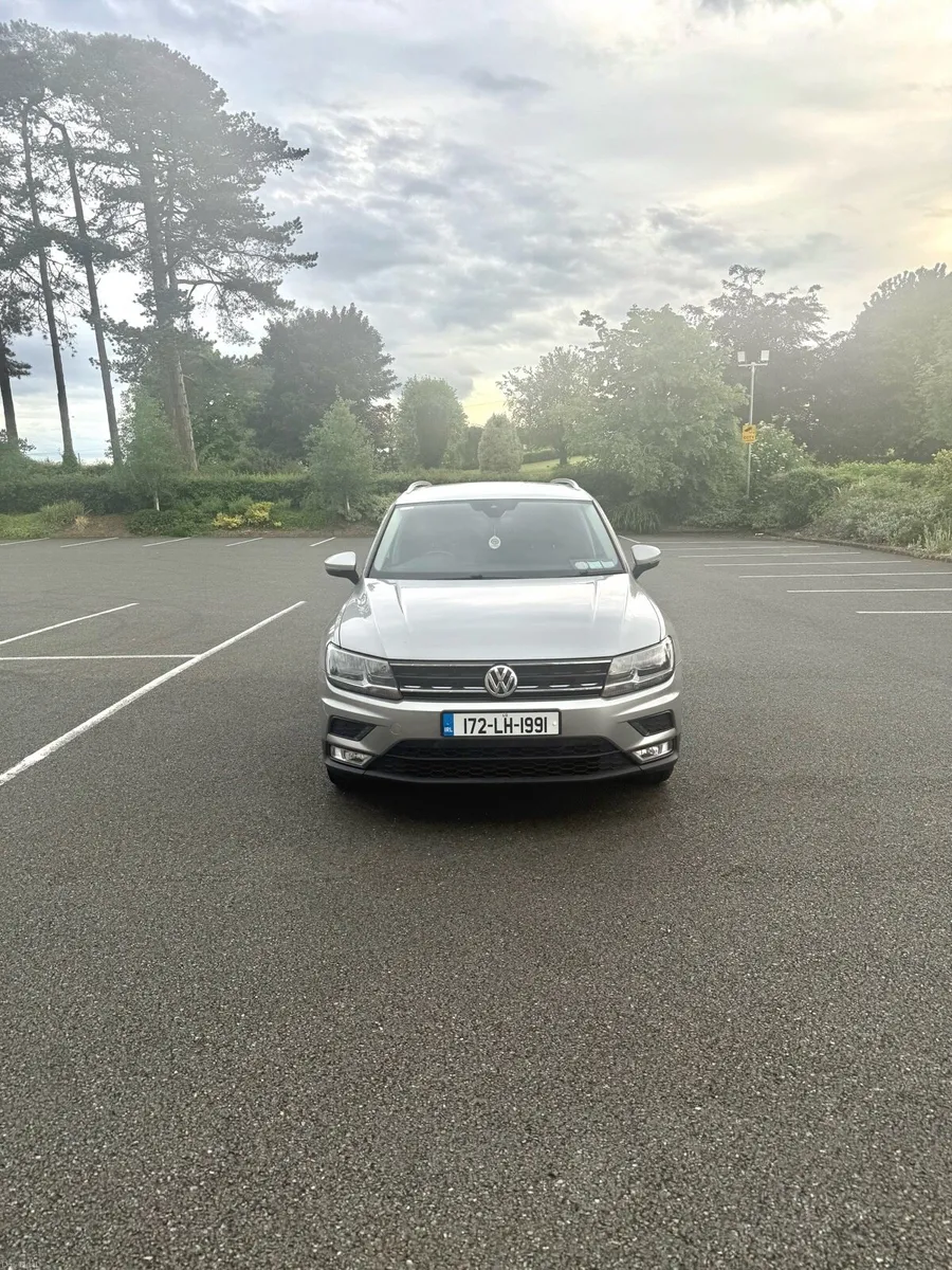 Volkswagen Tiguan HIGHLINE 2017 2.0 TDI 150 BHP - Image 3