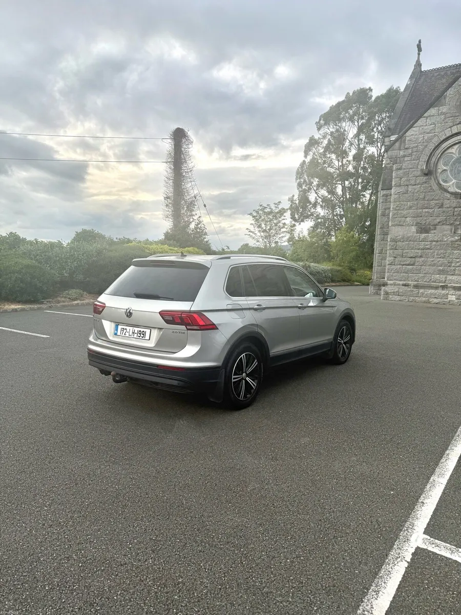 Volkswagen Tiguan HIGHLINE 2017 2.0 TDI 150 BHP - Image 4