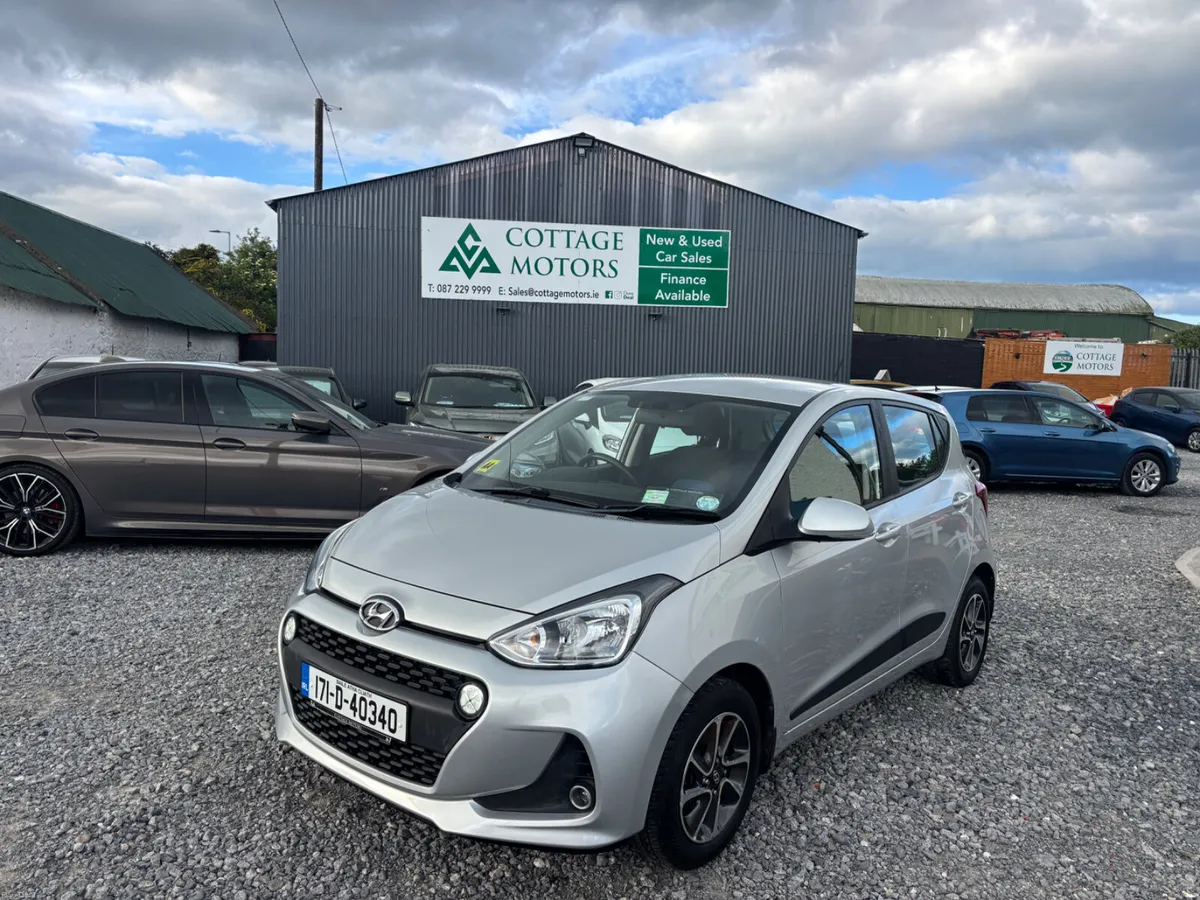 Hyundai i10 **LOW MILEAGE** - Image 2