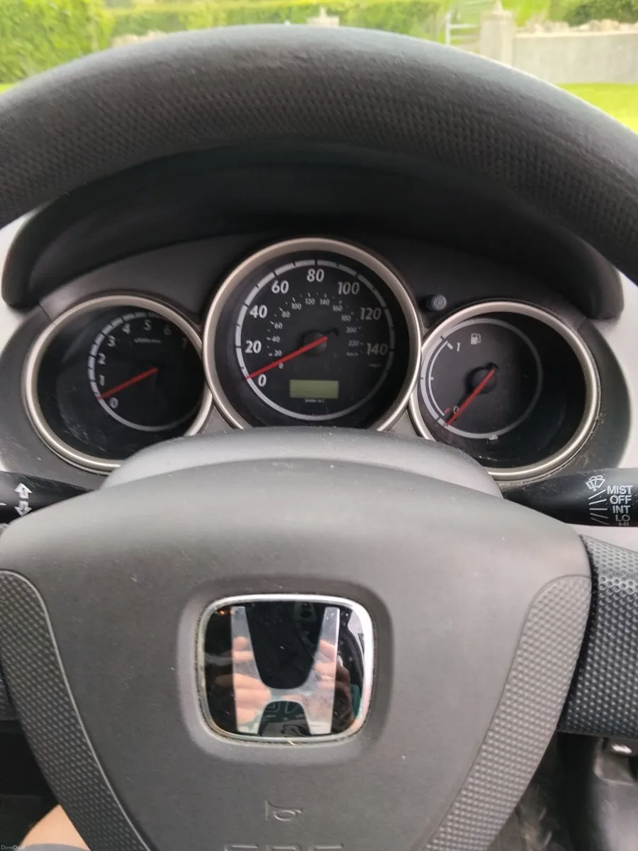 Red Honda Jazz 2008 - Image 6